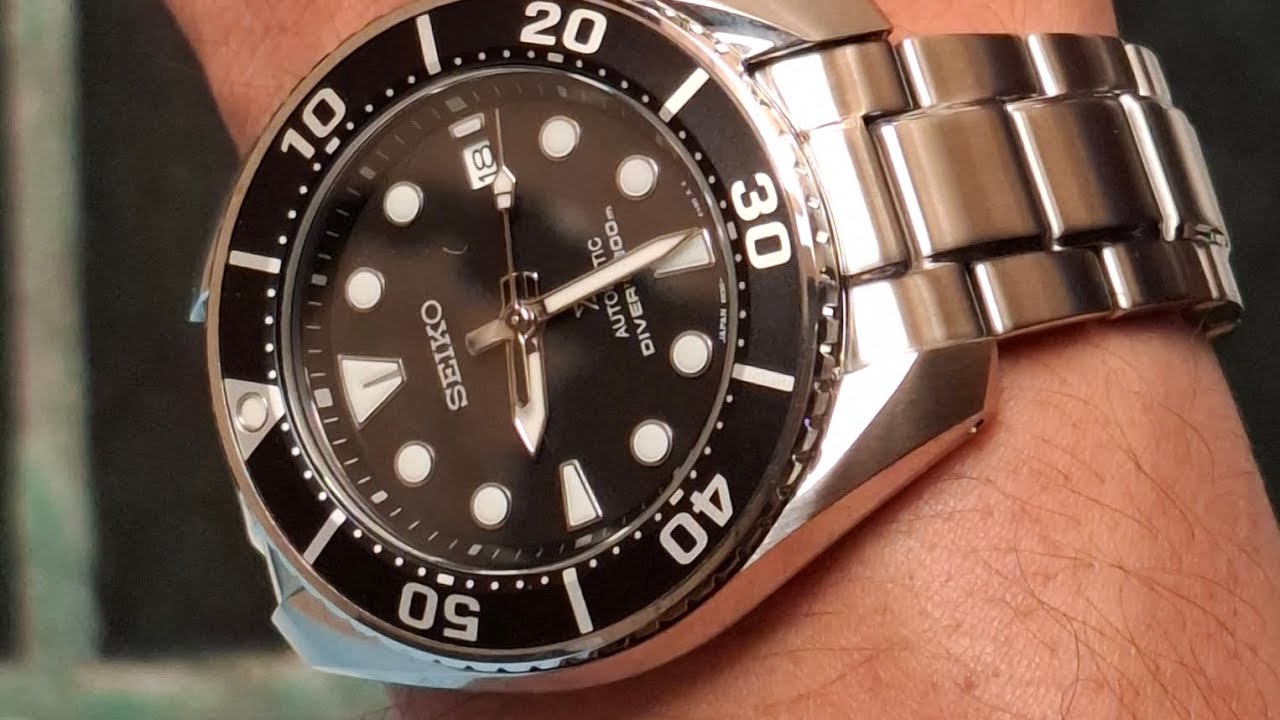 Cómo ajustar el brazalete de un reloj sin quitar más eslabones o links