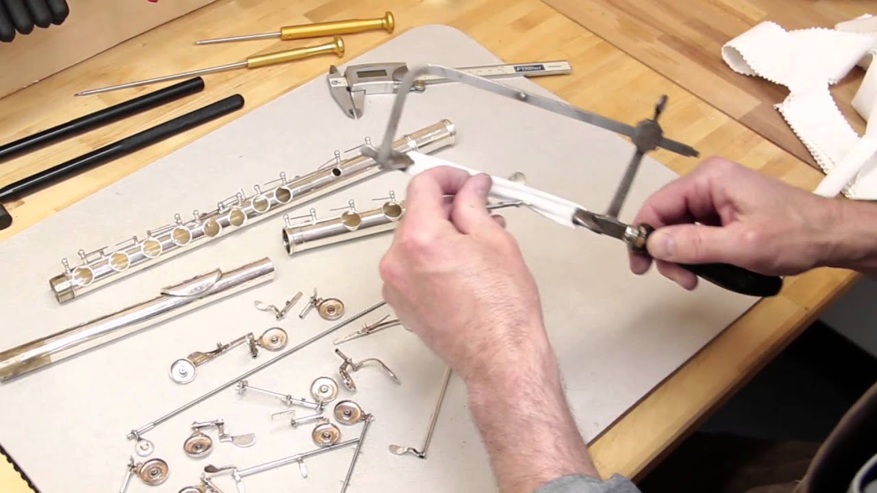 POLISHING SMALL SILVER PARTS
