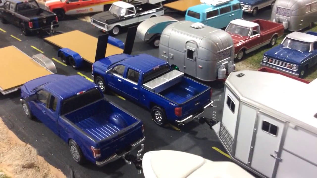 Greenlight Hitch & Tow Collection