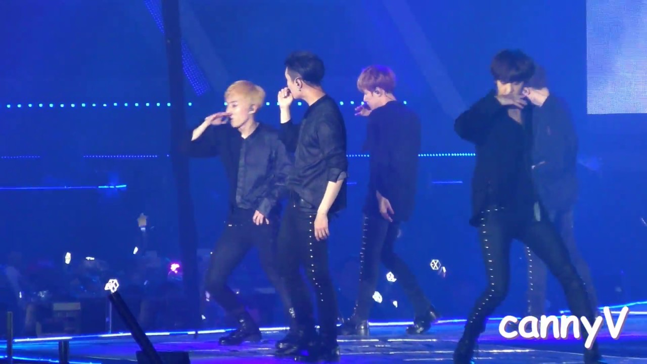 170212 EXOrdium @Hong Kong White Noise+Thunder+playboy+Artificial Love Lay Focus