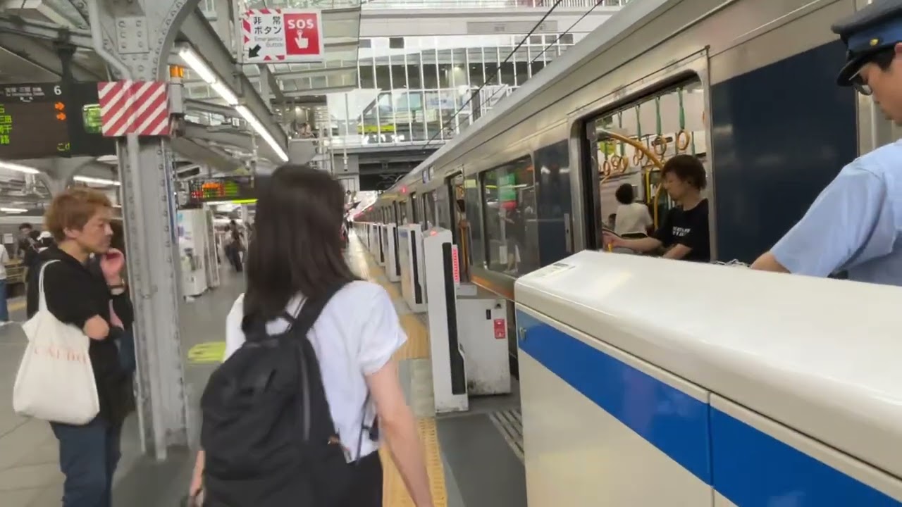 【JR西日本】大阪駅6番乗り場車掌動作