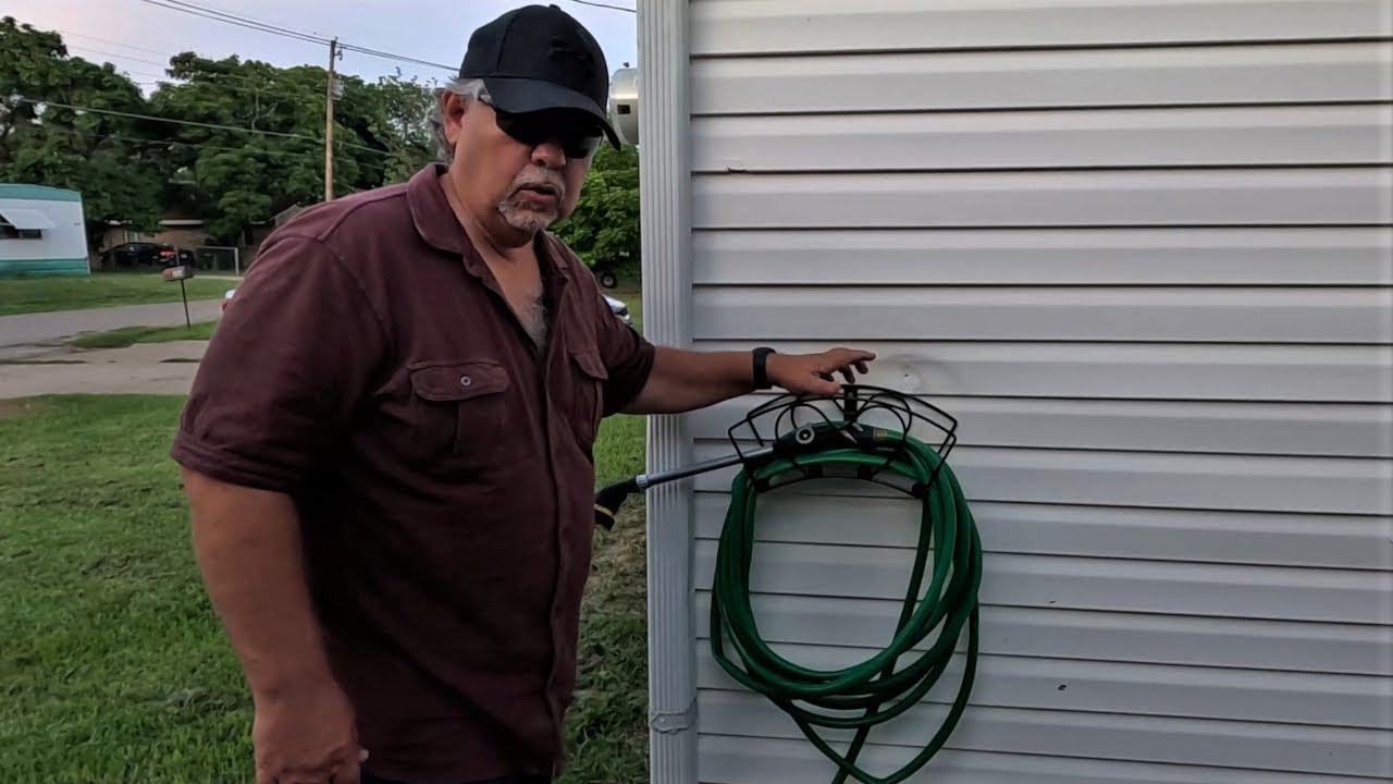 VyGrow Hose Holder Wall Mount