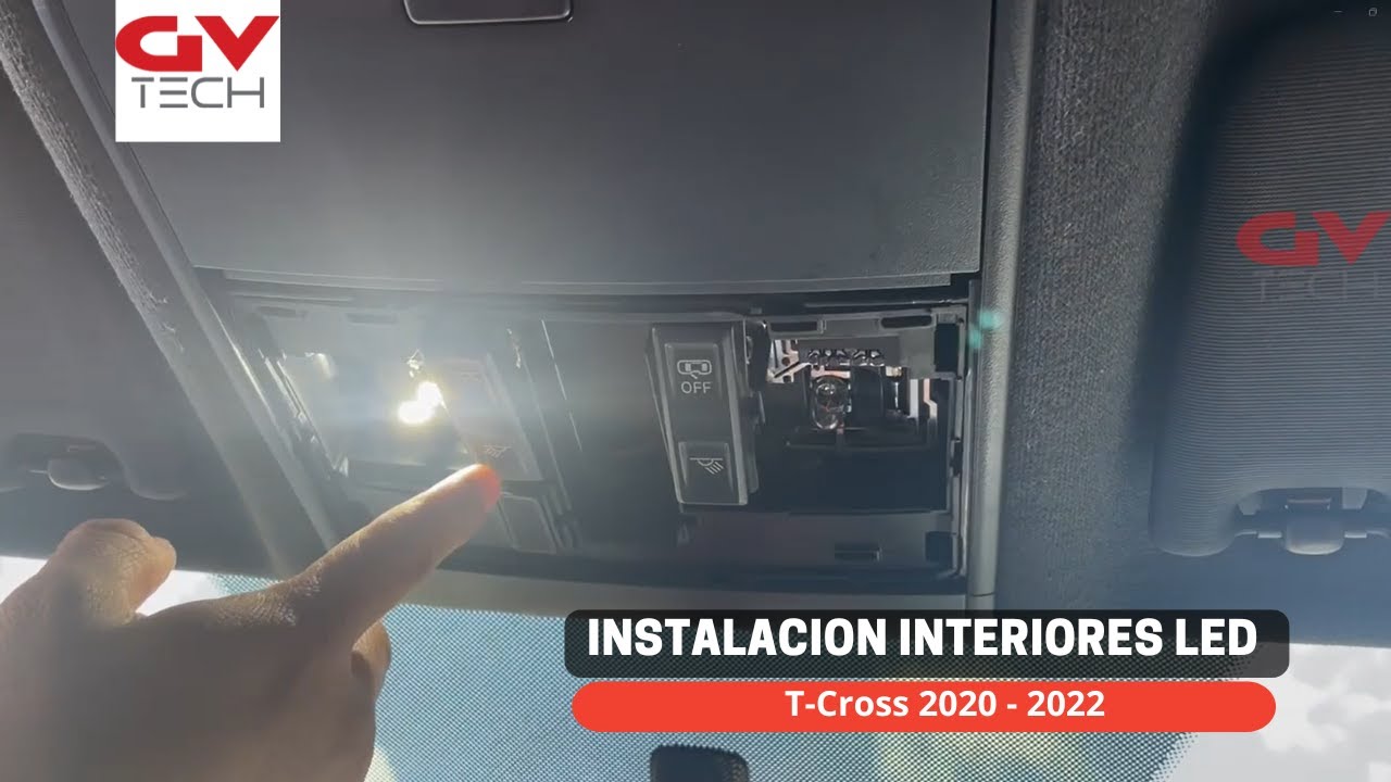 Установка светодиодного освещения в салоне VW T-CROSS 2020-2022 годов выпуска.