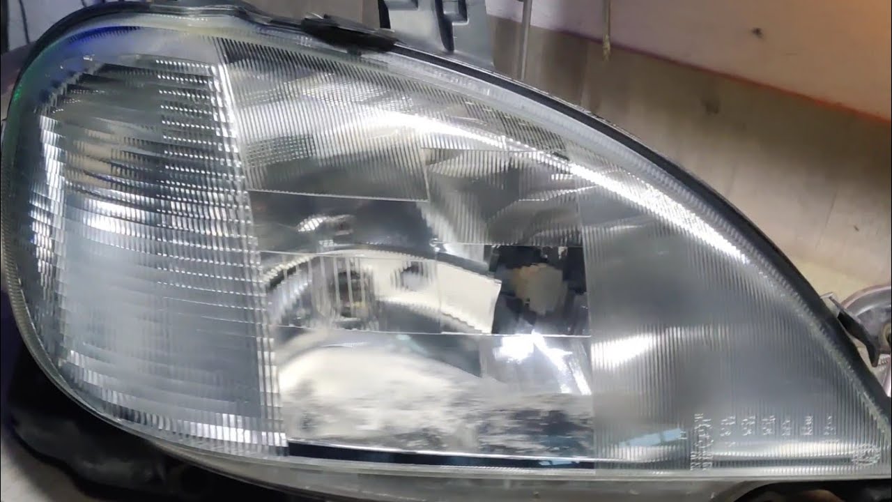 Рятую фари на Mercedes-Benz ML W163