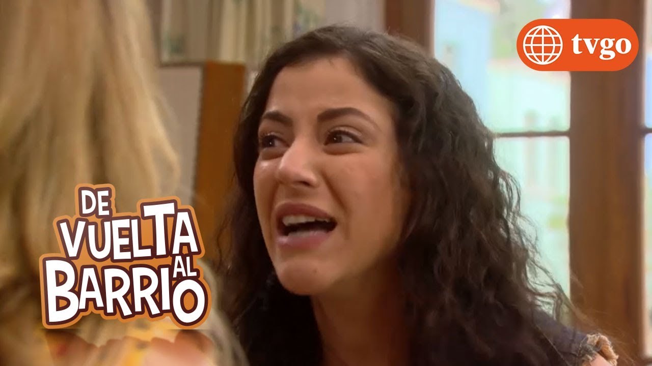 ¡Sofía habla con Flor Margarita! - De Vuelta al Barrio 27/11/2018