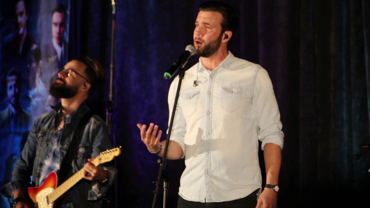 Gil McKinney Let it be me - chicon 2017