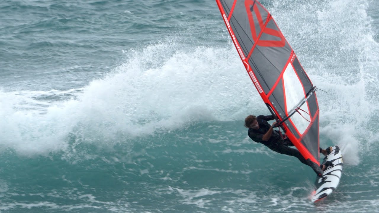 Sessions - Donghe. Windsurfing Taitung, Taiwan with WaGaLiGong Dulan Surf & SUP House/哇軋力共都蘭衝浪/立槳/酒吧