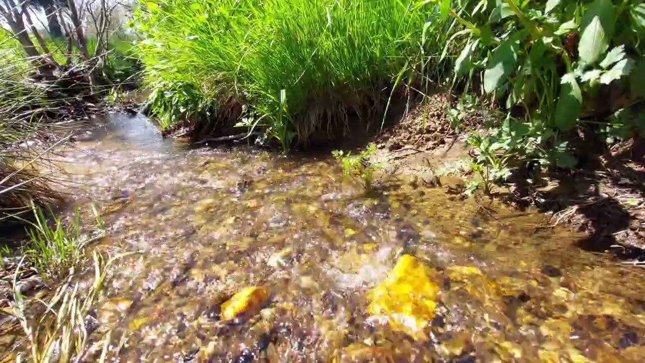Son agr&eacute;able d'un ruisseau qui coule, pour se d&eacute;tendre, pour dormir.