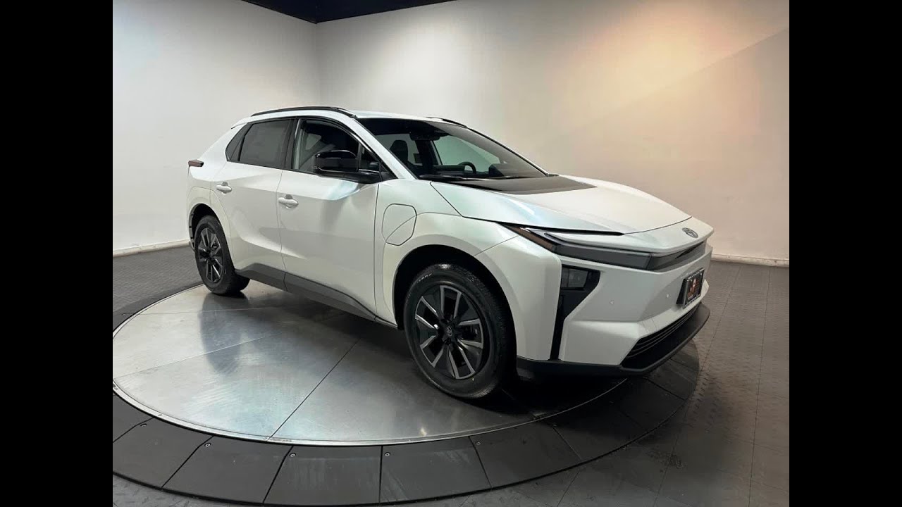 2026 Toyota bZ XLE Hillside, Newark, Union, Elizabeth, Springfield NJ