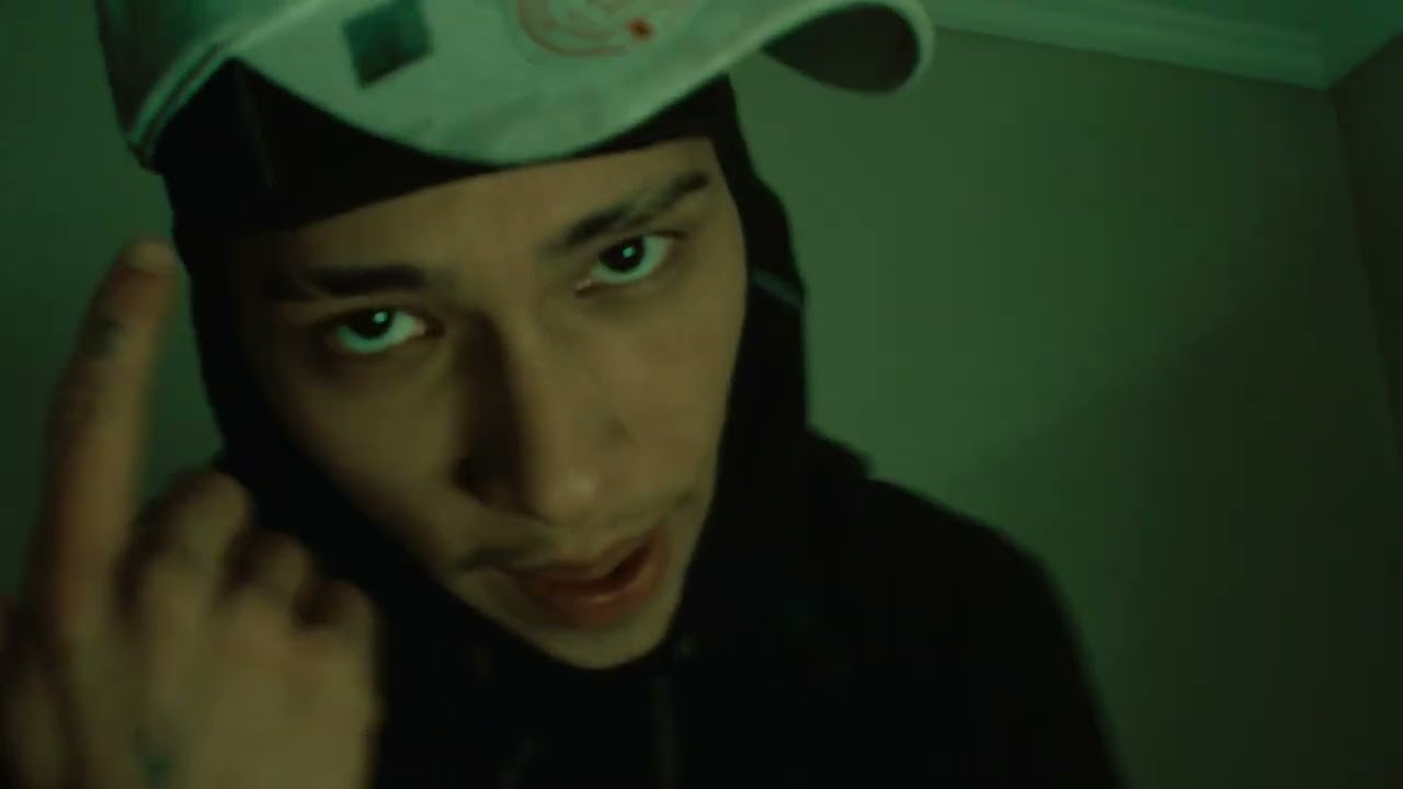 73Cacoo, YangByg, Ninnetyhoesss - BIGDEALS (VIDEO OFICIAL)