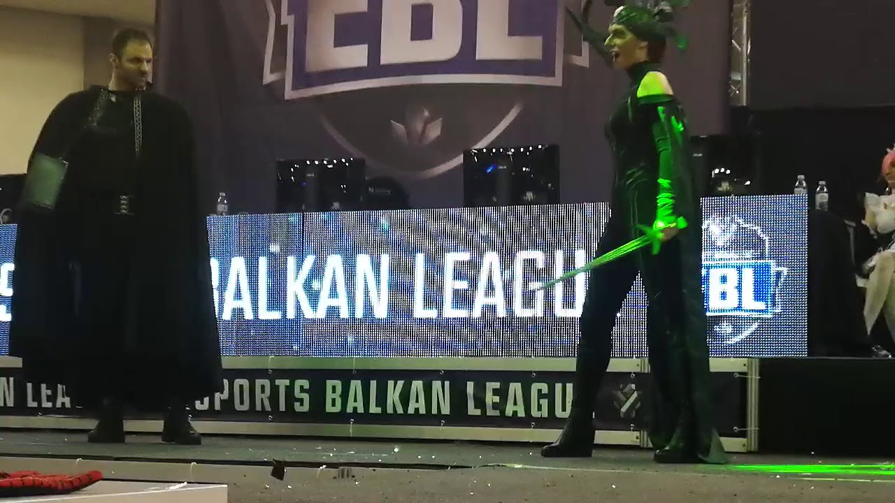 Games.con 2017 - COSPLAY Hela Thor Ragnarok