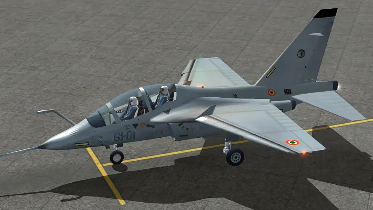 FSX : Leonardo- Finmeccanica T-346A 61°Stormo 61-01 in decollo dall'aeroporto di  Lecce-Galatina
