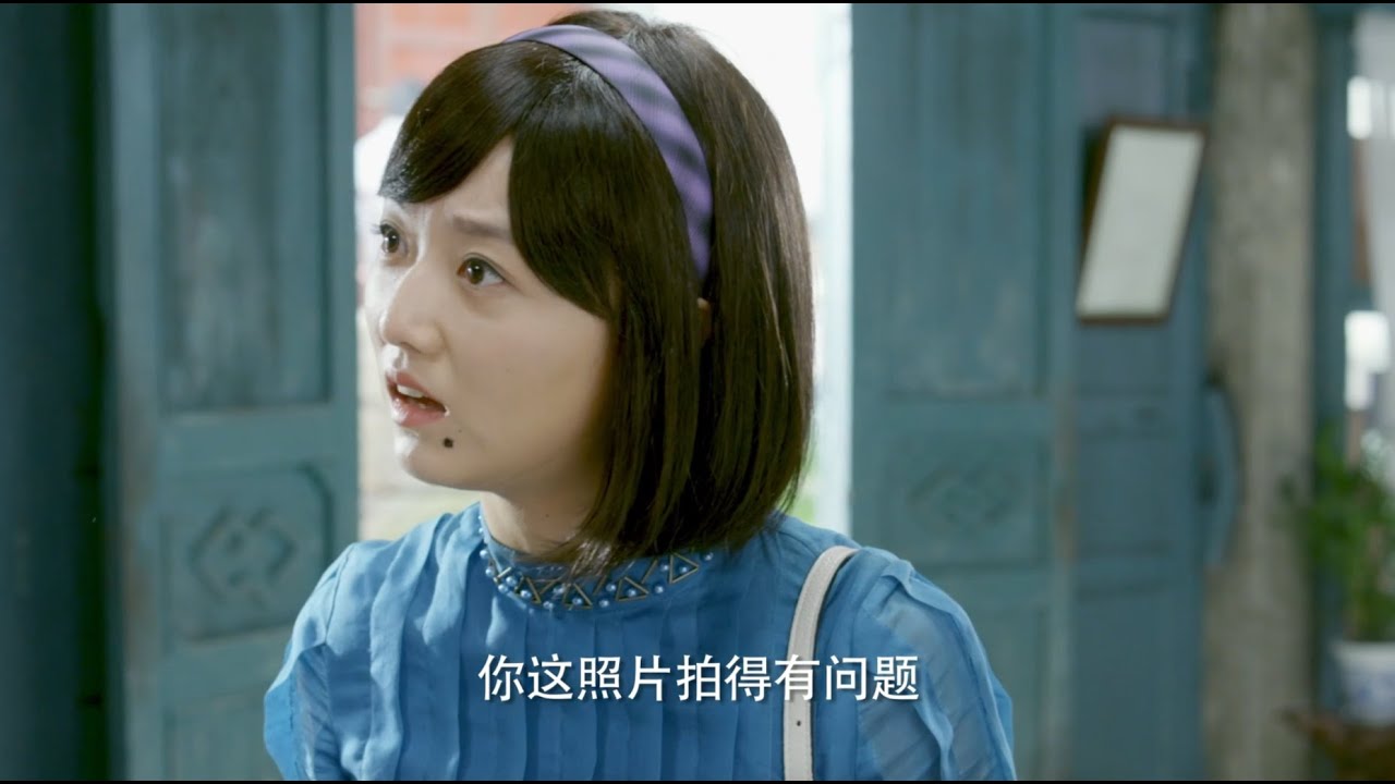 女顧客大鬧照相館，怒斥老闆把人拍得太好看，老闆懵了