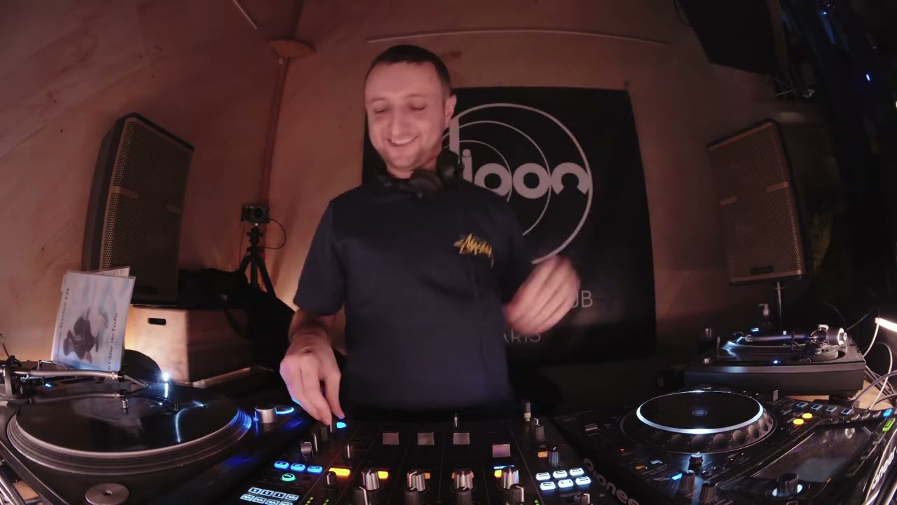 Larry G @ Djoon with De La Groove, 15/10/22