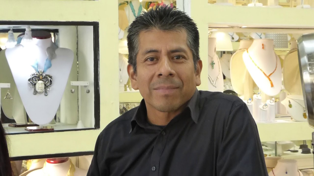 Designer silver Jewellery in Mexico