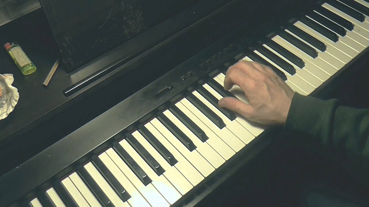 Lezioni di pianoforte - Tutorial - Passaggio delle dita nelle scale di pianoforte