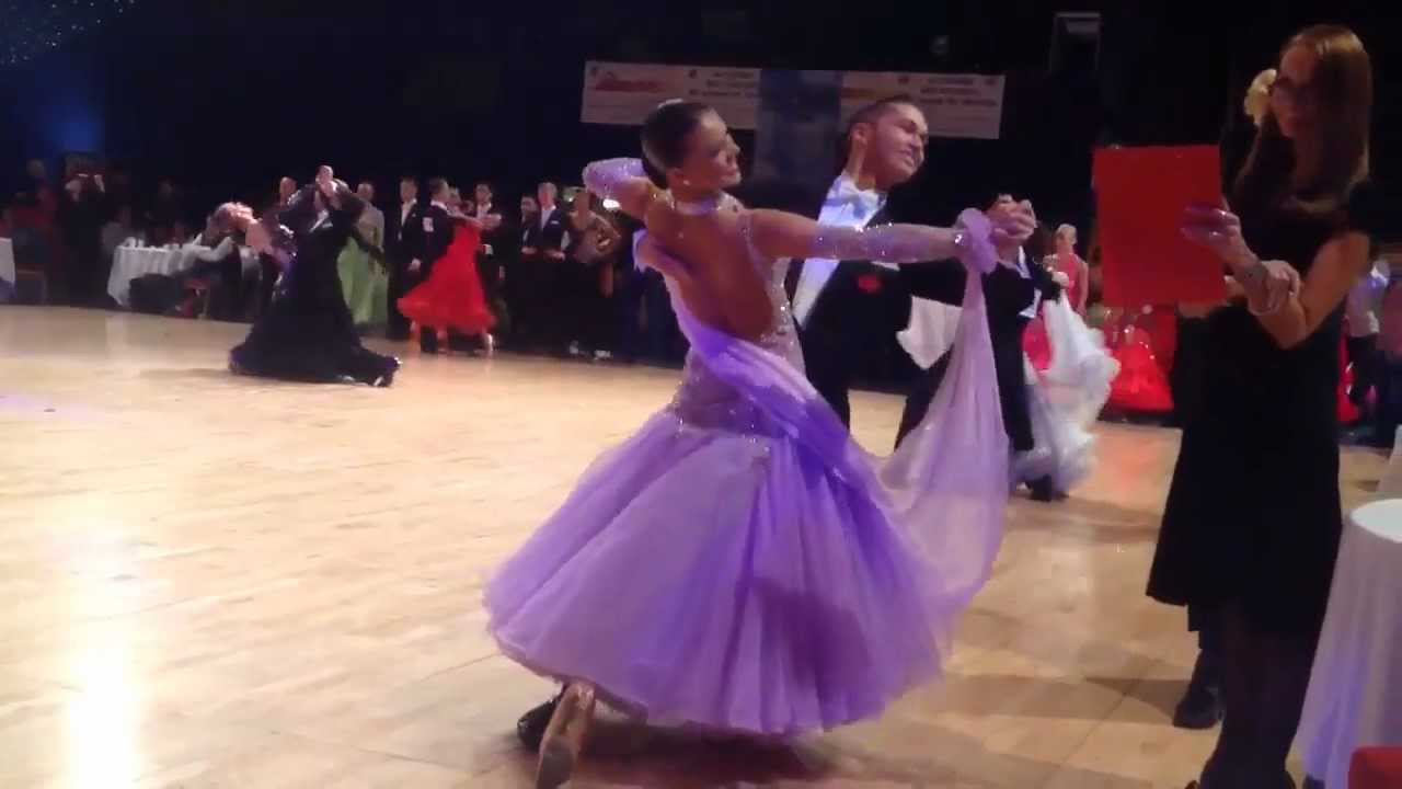 AJ & Chloe @ WDC World Championships Disneyland Paris Under21 Ballroom 2012