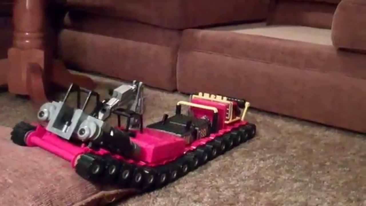Galoob Giant.  Command 32.  1980s Toy. Mattel. Hot Wheels. Rock crawler