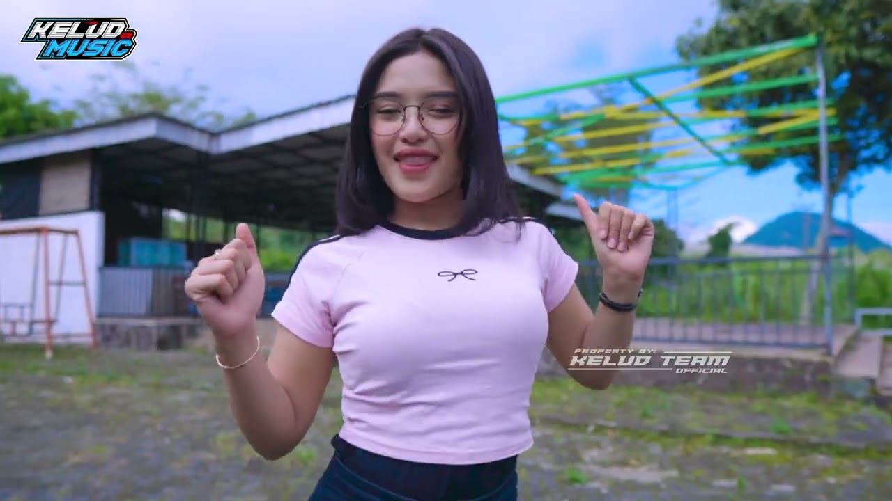 DJ LONELY WORLD PARGOY KELUD MUSIC REMIX