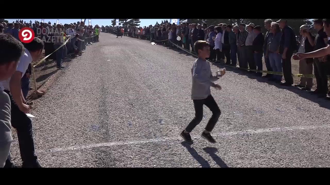 Muratlı üzüm Festivalinde Kıran Kırana Tahtalı Araba Yarışı