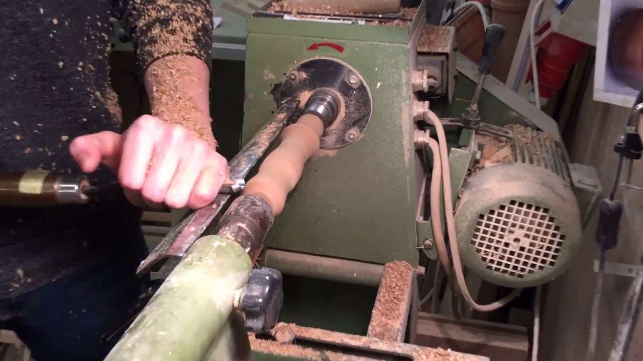 Satisfying Woodturning Timelapse / Wheelbarrow handle