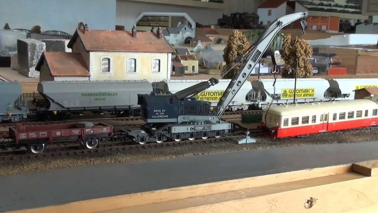 Trains miniatures : relevage d'un Picasso avec la grue Cockerill 85t digitalisée