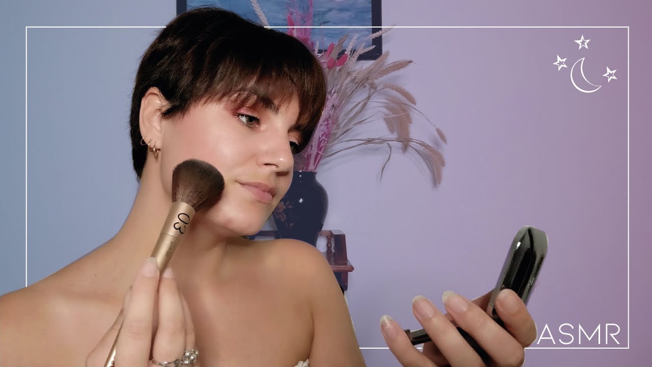 ASMR | Je me pr&eacute;pare avec toi pour aucune raison particuli&egrave;re 💄 (maquillage, brosse, chuchotement)