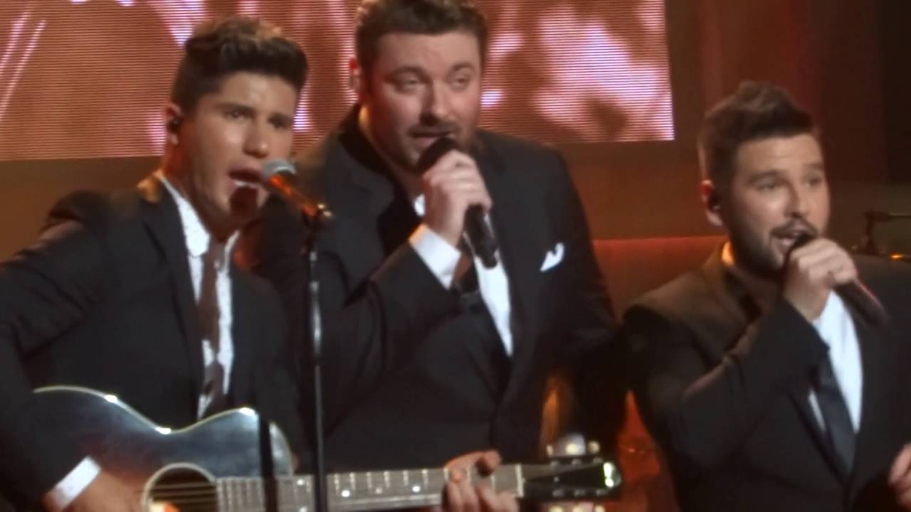 Chris Young & Dan+Shay - Flowers On The Wall
