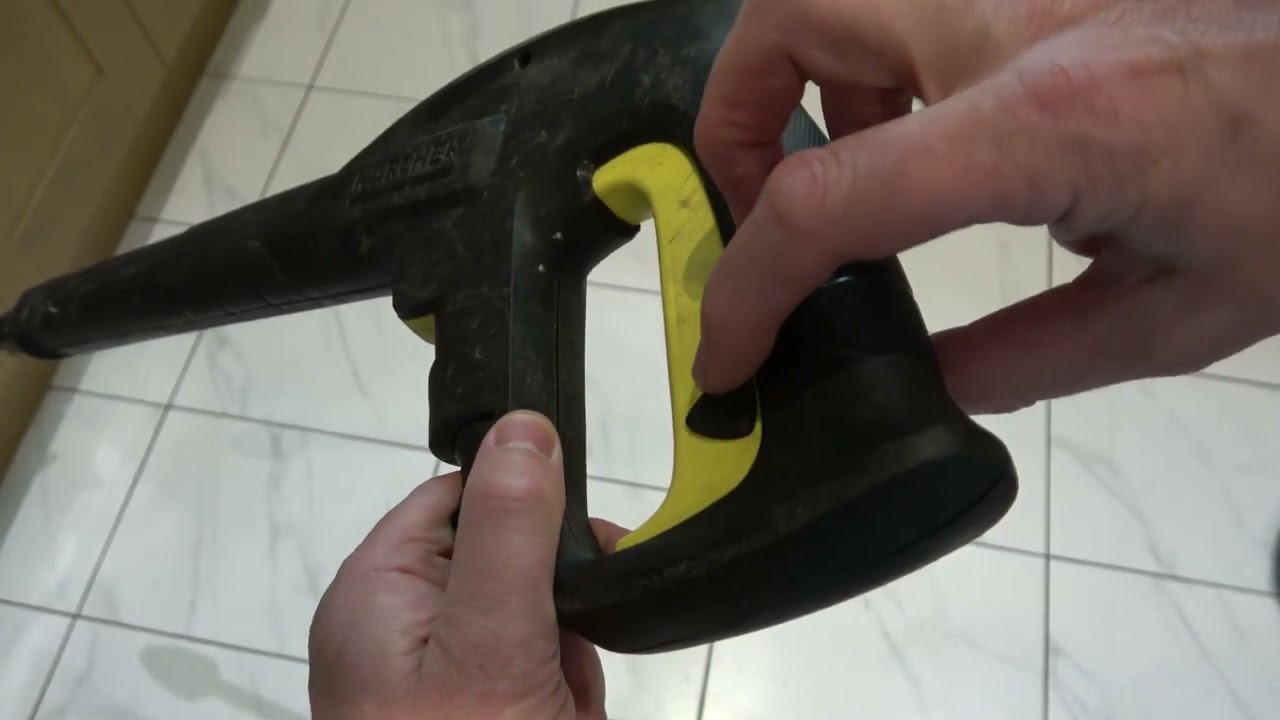 How to FIX a STUCK TRIGGER Gun Handle on KARCHER Pressure Washers - Beginners guide