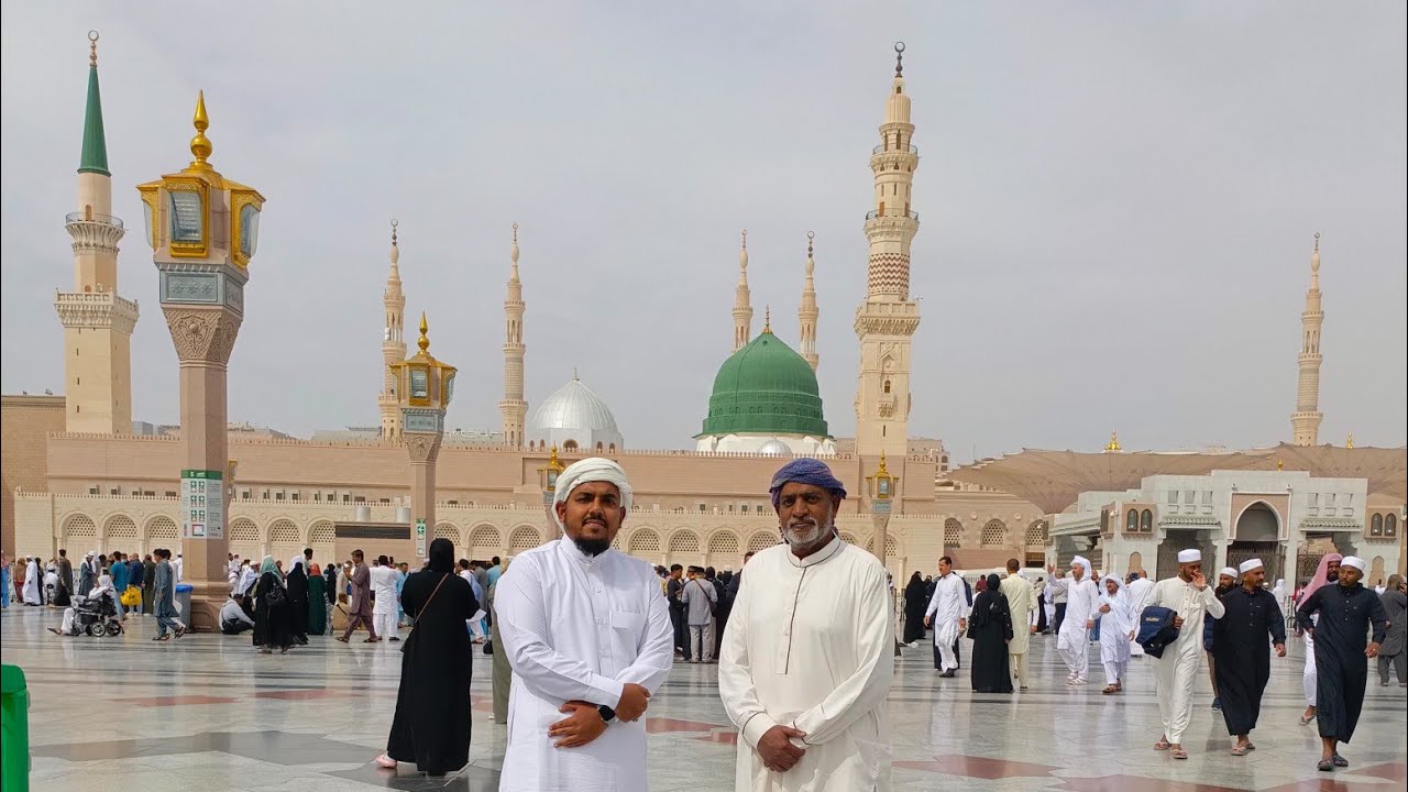 Ramadan Chand Raat | First Taraweeh In Madina Sharif