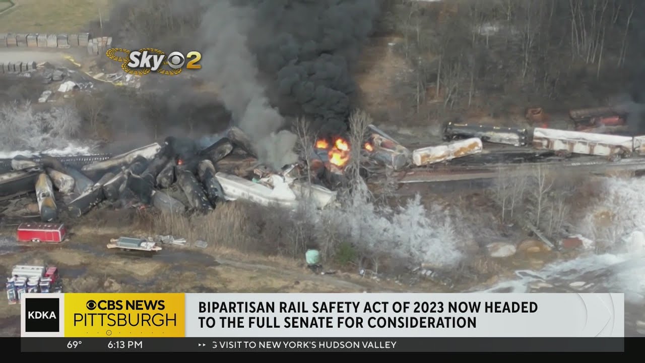 Bipartisan rail safety bill clears first hurdle