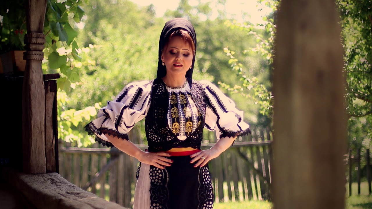ALINA PINCA -  De la Blaj pan' la Cergau