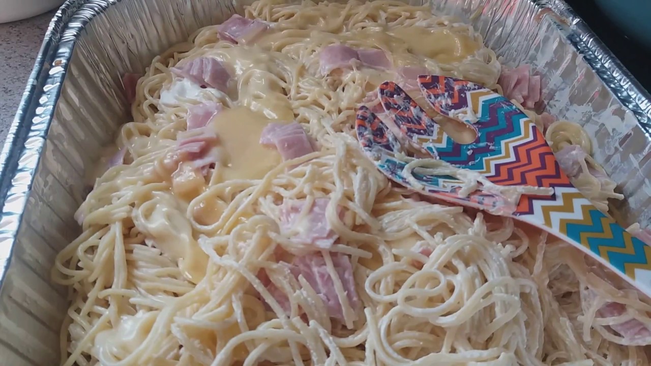 Espagueti con crema al horno