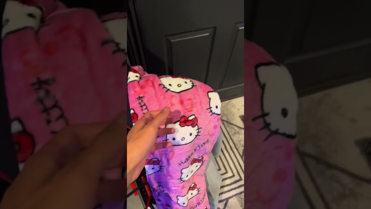 Getting my girlfriend one‼️ #couples #gift #soft #hellokitty #girl
