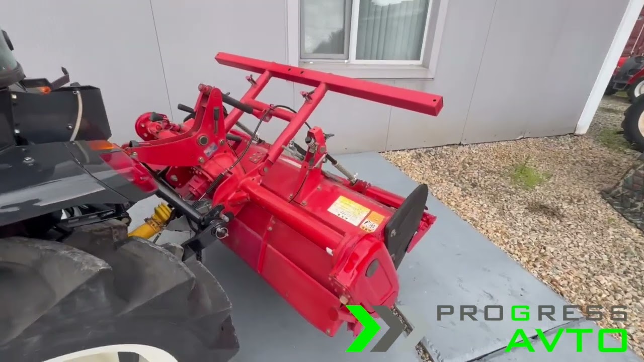 Yanmar EF326 - мощный японский минитрактор с кабиной