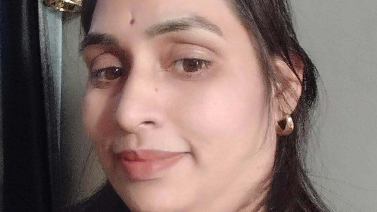Shobha Shukla is live