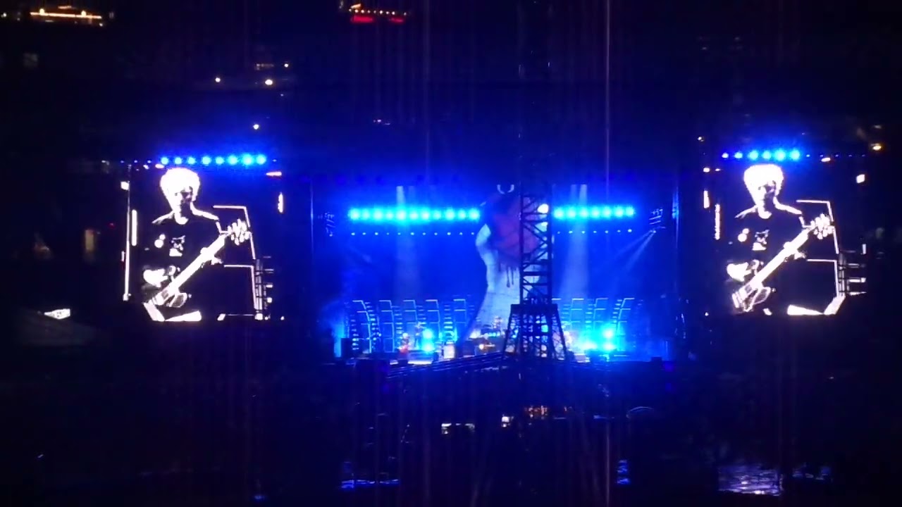 Green Day - Give Me Novacaine & She's a Rebel 7-29-24 DC