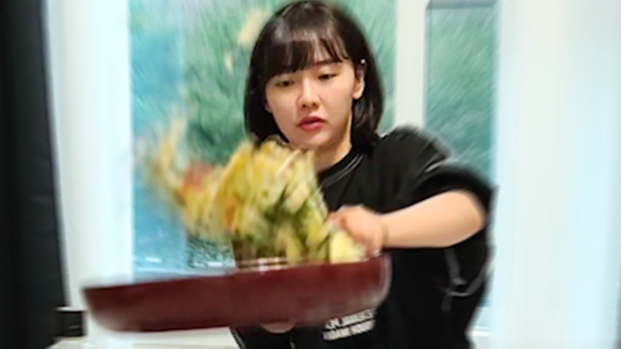 어..?
