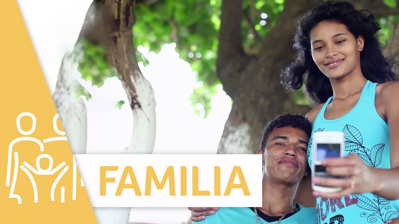 La mujer más alta de Brasil encontró a su media naranja | Familia | Telemundo Lifestyle