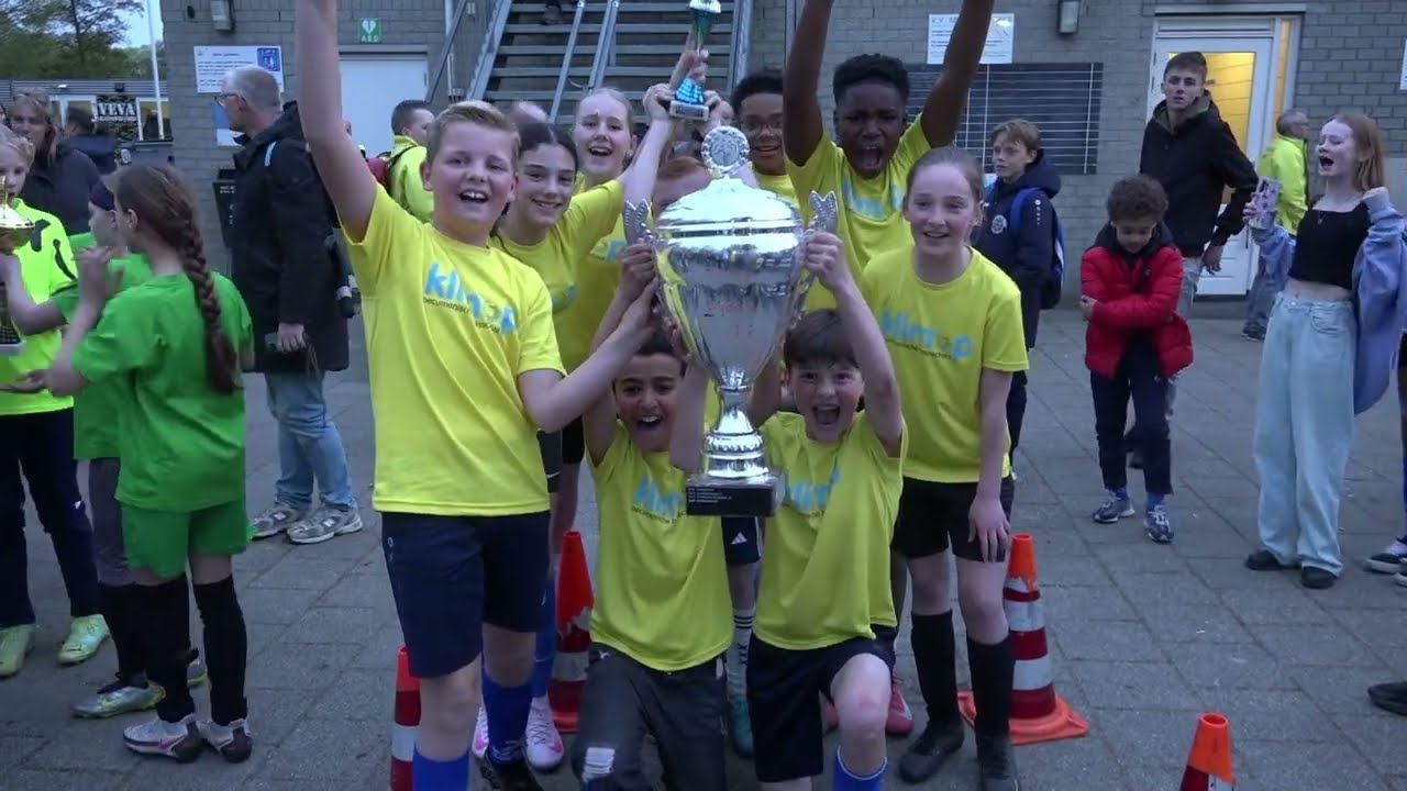 Wie wordt de kampioen?🔥Het Grote Schoolvoetbal Toernooi!