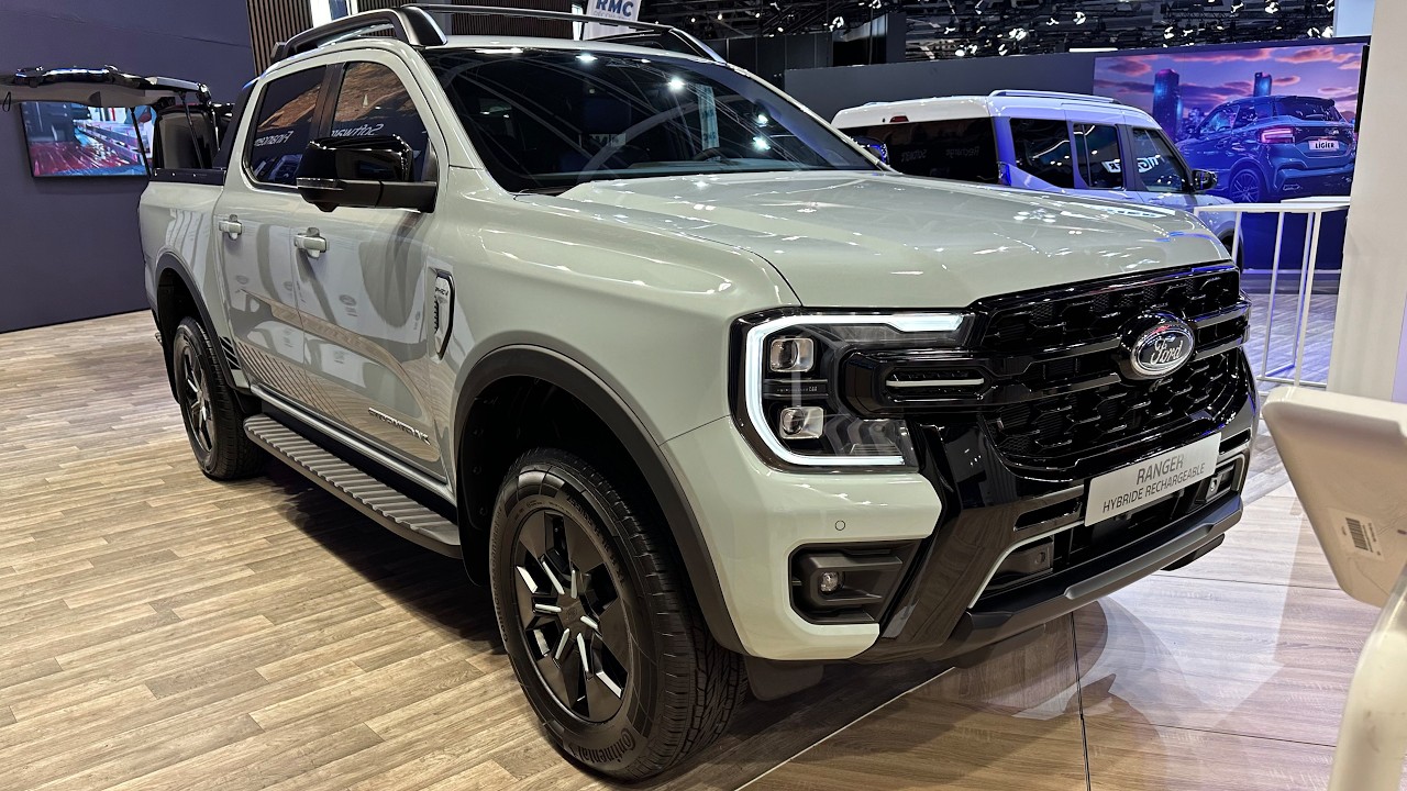 New 2025 Ford Ranger Plug-In Hybrid (279HP) | Visual Review