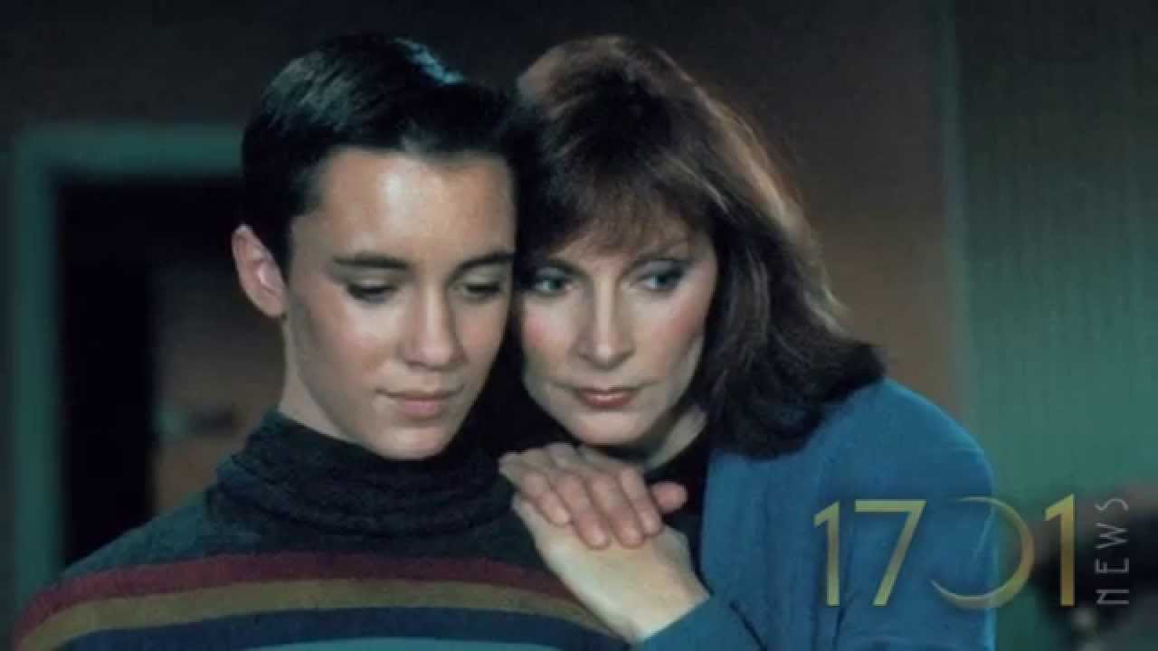 Chaos on the Bridge - Dr. Crusher CLIP
