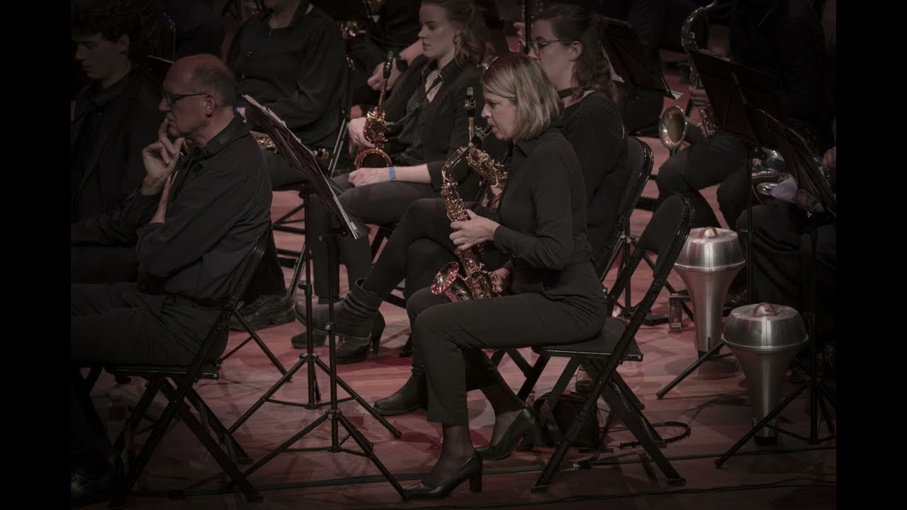 Fanfare De Vooruitgang Stiphout - Traveler (David Maslanka trans. Erik Rozendom)