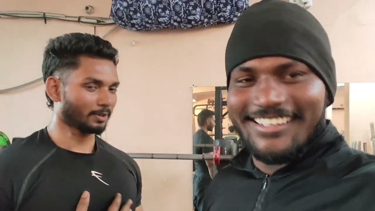 Gym vlog 🙂❤️ chest press on powerlifter 🦍☠️🥶#viralvideo #gymmotiuationoideo #youtubeshorts 
