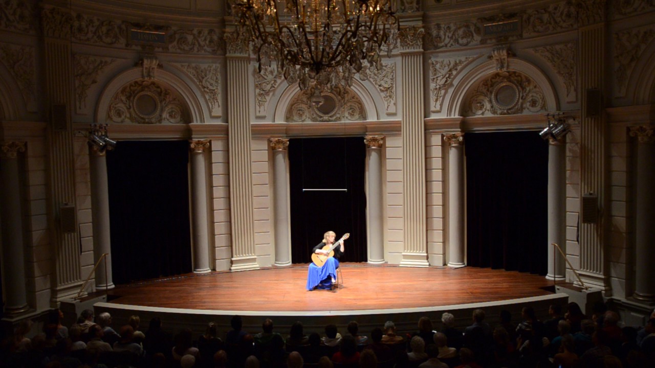 Kristina O. Vårlid: III Pavane Triste - Sonata Para Guitarra by Antonio José - Concertgebouw