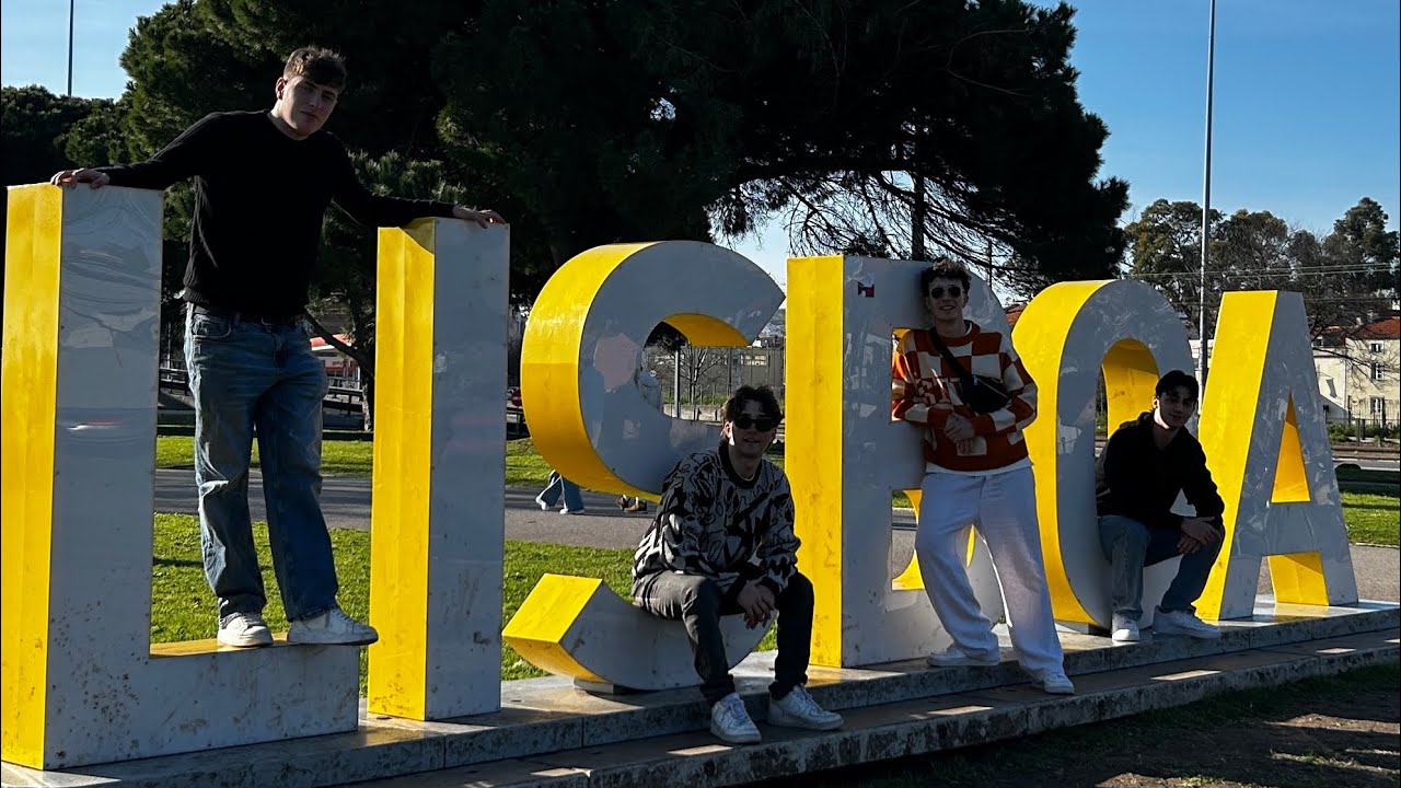 4 giorni a LISBONA e NAZARÈ con i BOYS- COME NON SI FA UN VLOG #2 