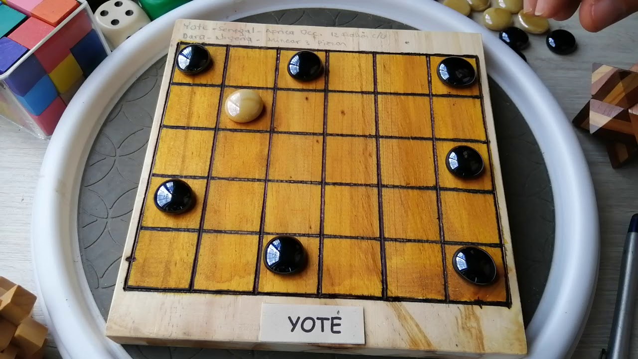 !!!Yoté!!! !!!Juego tradicional Africano!!! 1001 Juegos de mesa antiguos y nuevos - Juegos del mundo