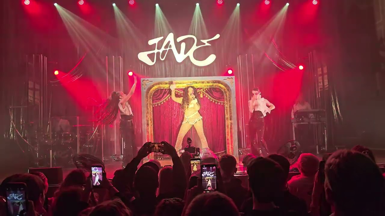 Jade - FUFN (Fuck You For Now) - That's Showbiz Baby! Tour Newcastle City Hall 18/10/2025