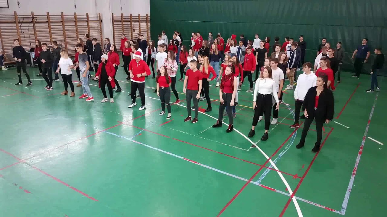 Pogány Frigyes Szakgimnázium Karácsonyi Tánc