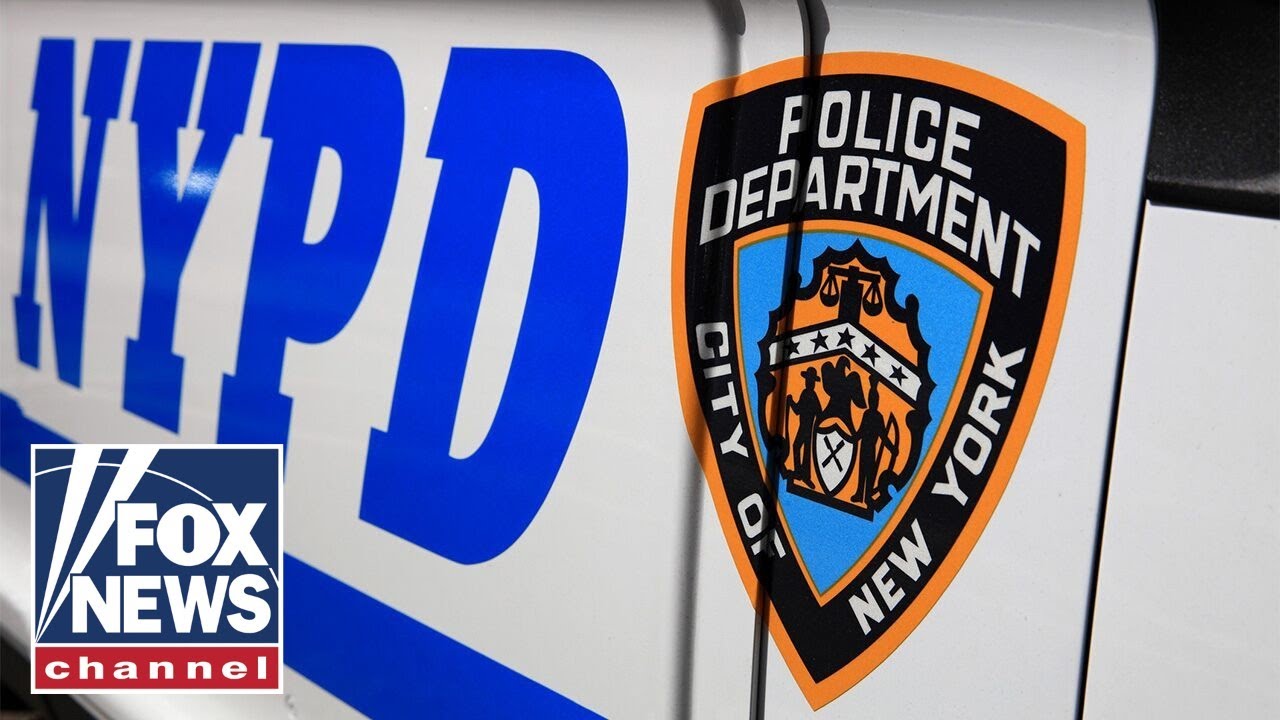 Two police officers fatally shot in New York City | Breaking News